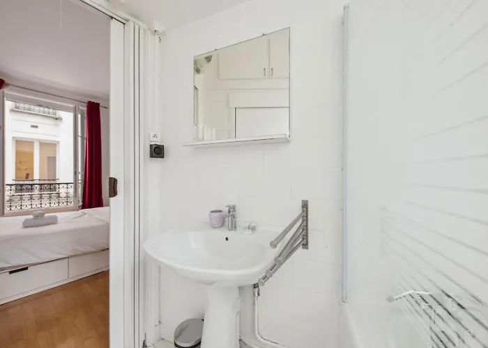 Le Soyeux شقة باريس